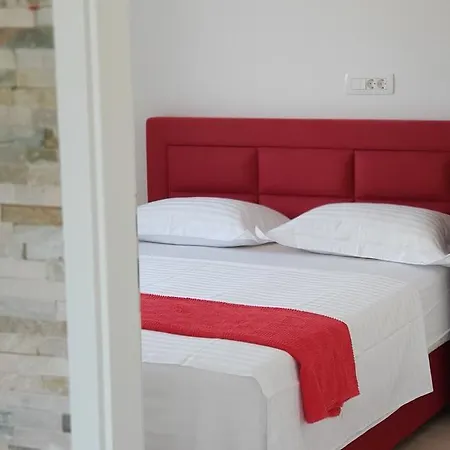 Mia Bilo 887 A4 1 Bedroom Apts Guest house