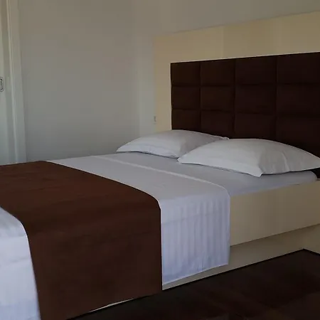 Mia Bilo 887 A4 1 Bedroom Apts Guest house Primosten