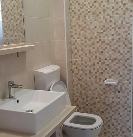 Mia Bilo 887 A4 1 Bedroom Apts Primosten