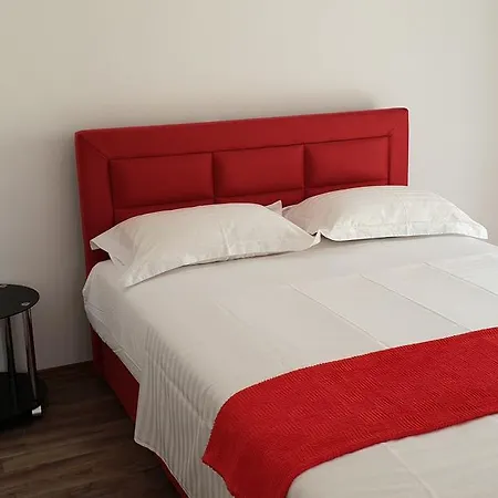 Mia Bilo 887 A4 1 Bedroom Apts Guest house Primosten