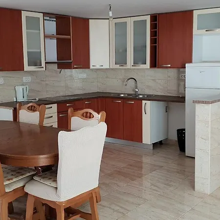 Mia Bilo 887 A4 1 Bedroom Apts Primosten